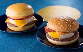 マクドナルドの月見バーガーが日本だけで人気な理由