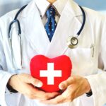 なぜ“優しい人”ほど損をするのか？｜心理学・社会構造・AI視点からの考察