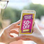 スマホ突然広告が出る原因